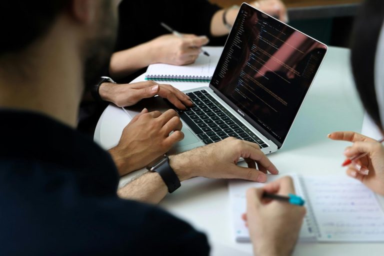 SARL ou Auto-entrepreneur au Maroc